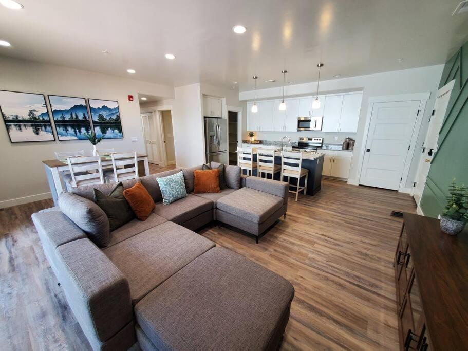 Monroe Mountain Suite - Castle Rock Condos 리치필드 외부 사진